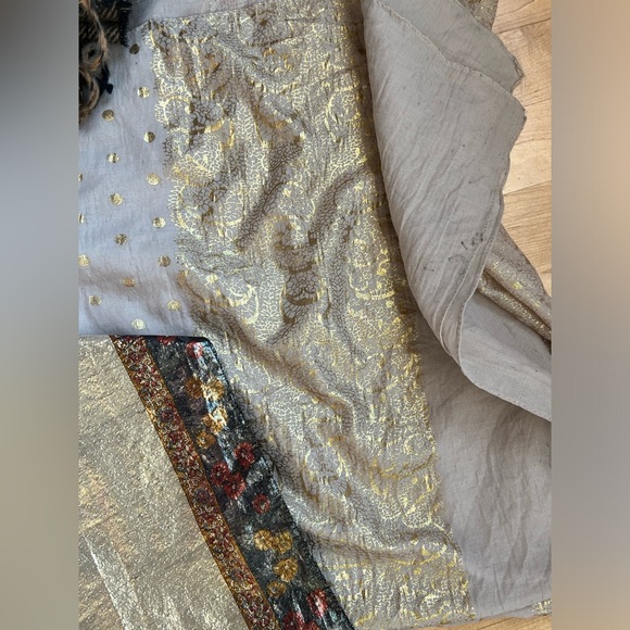 1️⃣3️⃣Lot of 13 Random Scarves-Varying Colors/Sizes/Brands/Materials/Conditions - Picture 5 of 17